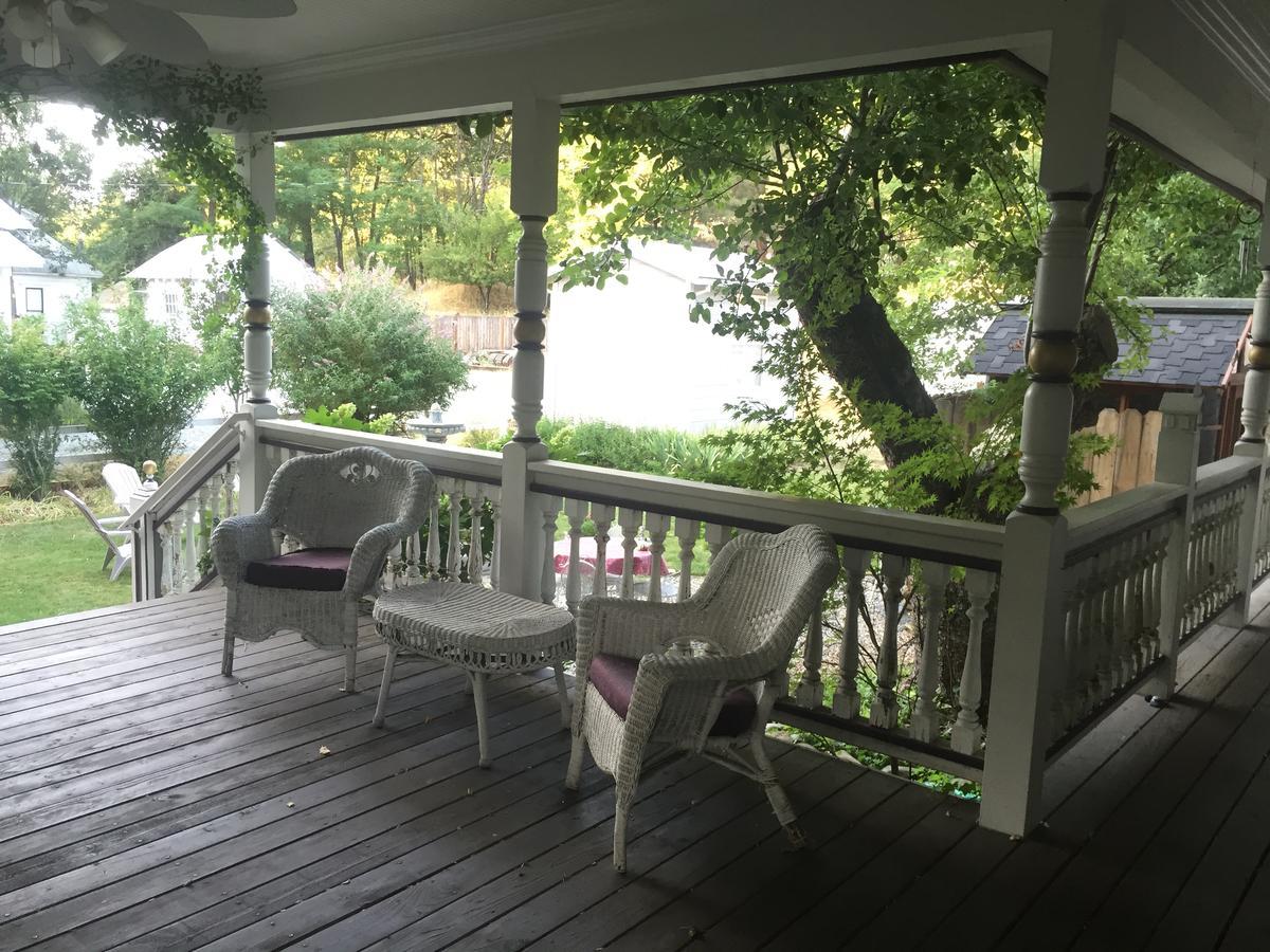 The Whitmore Inn Weaverville Екстериор снимка